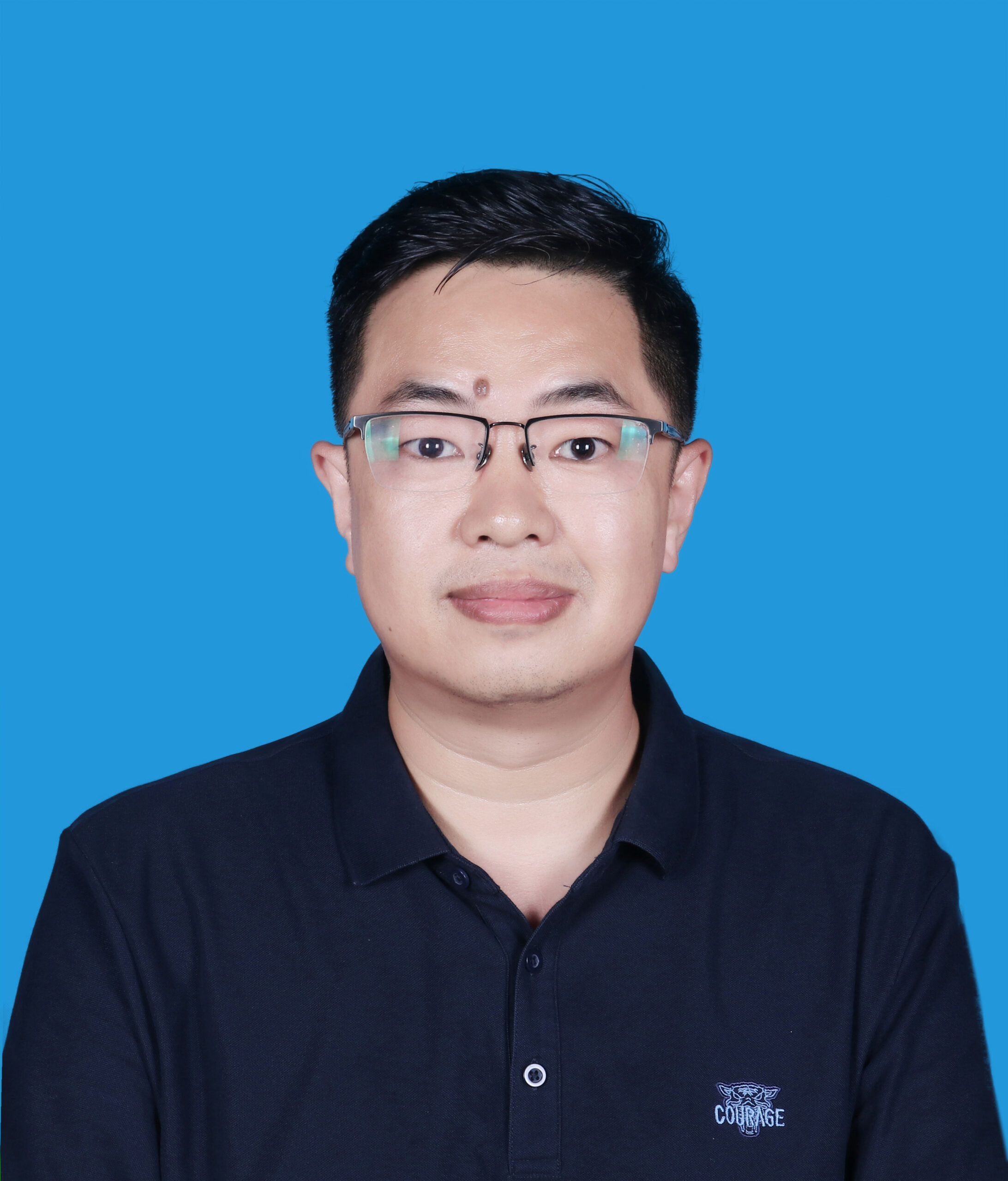 常务副会长：杨威峰